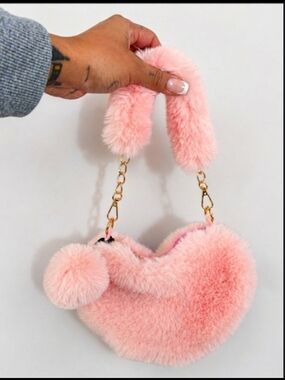 Plush Heart Mini Bag - Pink Faux Fur